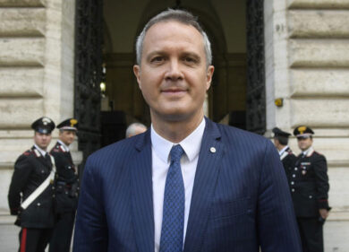 Massimo Doris non perde tempo: arrivano gli orologi Vabene