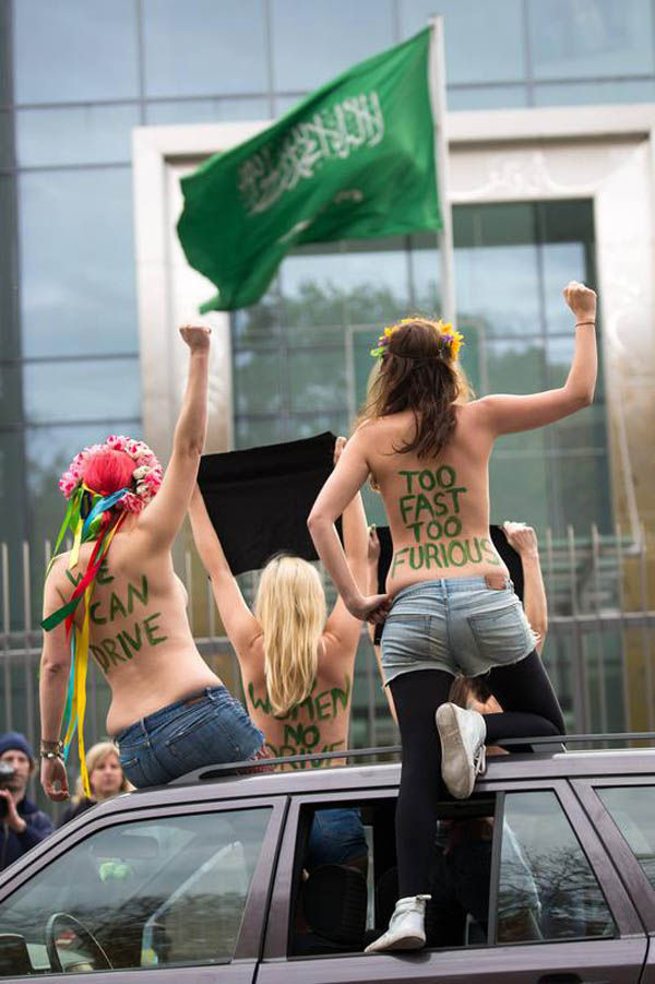 Femen e Bob Marley: tutti contro il governo saudita Femen e Bob Marley: tutti contro il governo saudita