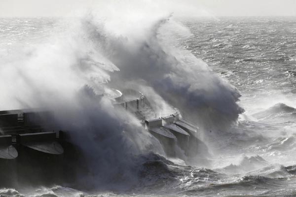 La tempesta di San Giuda sconvolge l’Europa: morti e dispersi