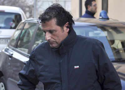 Schettino-Domnica, il racconto hot: “Sesso all’alba sulla Concordia” Schettino-Domnica, il racconto hot: “Sesso all’alba sulla Concordia”