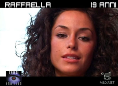 Raffaella Fico, un calendario per fare impazzire Balotelli