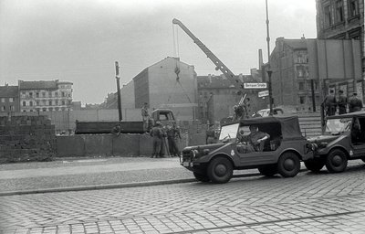 Putin vuole una nuova Urss. Un muro lungo il confine con l’Ucraina
