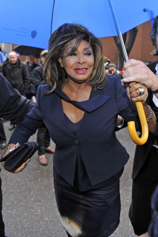 Tina Turner diventa svizzera: ha abbandonato la cittadinanza americana