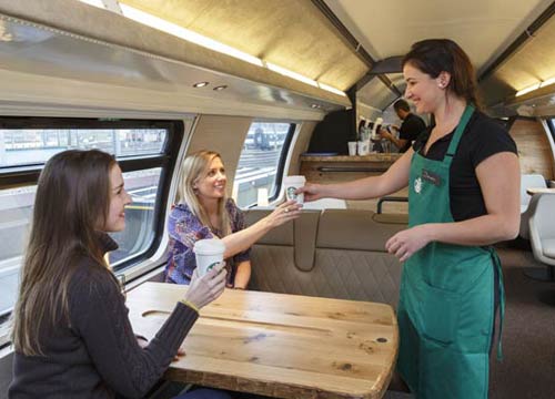 Arriva il vagone Starbucks sui treni svizzeri. Foto in anteprima Arriva il vagone Starbucks sui treni svizzeri. Foto in anteprima