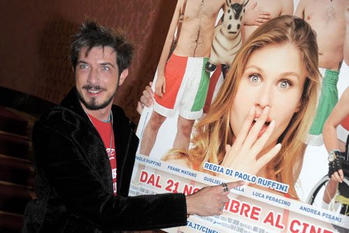 Ruffini diventa regista con “Fuga di cervelli”