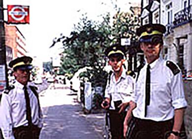 Tredicenne ha violentato per anni una bambina di otto