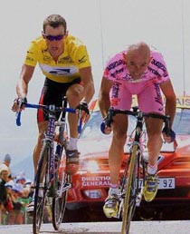 Due libri (quasi omonimi) “in/nel” nome di Marco (Pantani) Due libri (quasi omonimi) “in/nel” nome di Marco (Pantani)