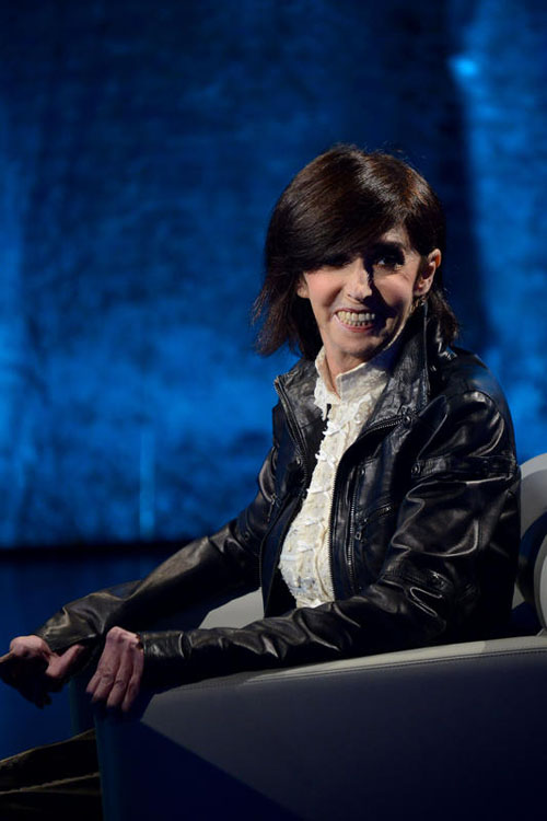 Anna Marchesini malata e dimagrita commuove il pubblico Anna Marchesini malata e dimagrita commuove il pubblico