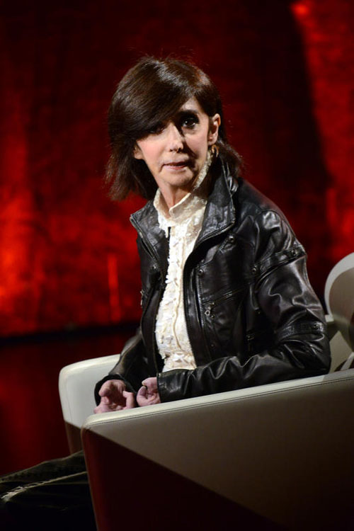 Anna Marchesini malata e dimagrita commuove il pubblico Anna Marchesini malata e dimagrita commuove il pubblico