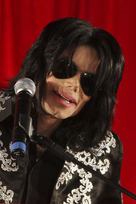 Morte Michael Jackson, le rivelazioni del dottor Murray Morte Michael Jackson, le rivelazioni del dottor Murray