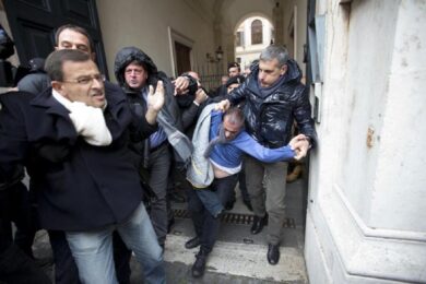 Effetto decadenza, Forza Italia guadagna 600mila voti