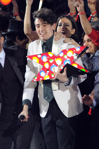 X Factor, trionfa Michele: Mika vincitore di stile X Factor, trionfa Michele: Mika vincitore di stile