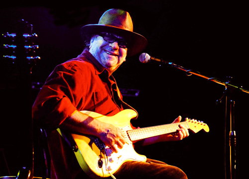 Un orso blues, sornionamente romano. L’anima malinconica di Roberto Ciotti Un orso blues, sornionamente romano. L’anima malinconica di Roberto Ciotti