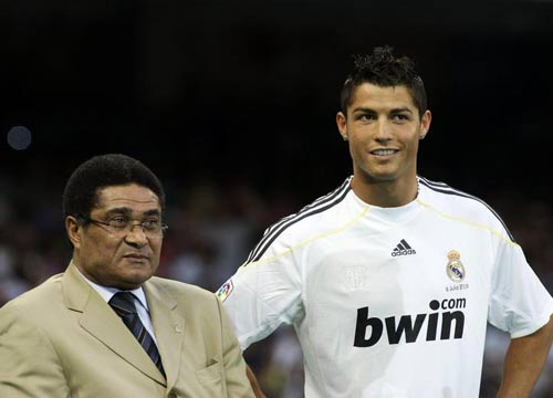 Addio alla Pantera nera: è morto Eusebio Addio alla Pantera nera: è morto Eusebio
