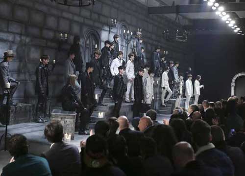 Moda uomo/ I Kiss alla sfilata di John Varvatos Moda uomo/ I Kiss alla sfilata di John Varvatos