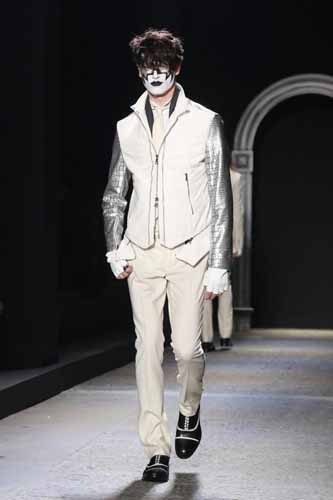 Moda uomo/ I Kiss alla sfilata di John Varvatos Moda uomo/ I Kiss alla sfilata di John Varvatos