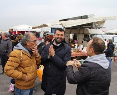 Primarie, Sel appoggia Decaro: ‘Priorità ad accoglienza e cultura’