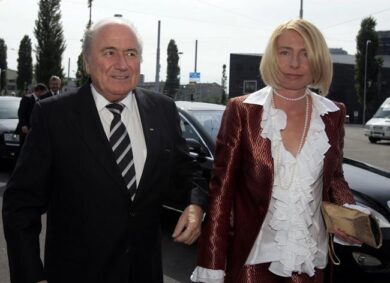 Blatter, nuovo amore a 77 anni: ecco Linda Barras