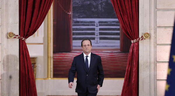 Airbus, Hollande fa cassa: 451 mln. Scende all’11% come Berlino Airbus, Hollande fa cassa: 451 mln. Scende all’11% come Berlino