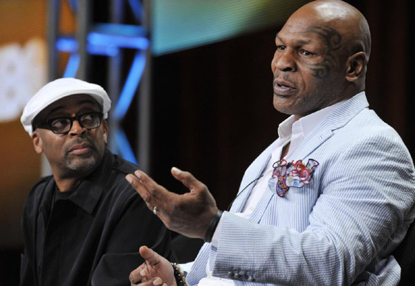 Mike Tyson, la giornalista italiana e gli slip di Versace… Mike Tyson, la giornalista italiana e gli slip di Versace…