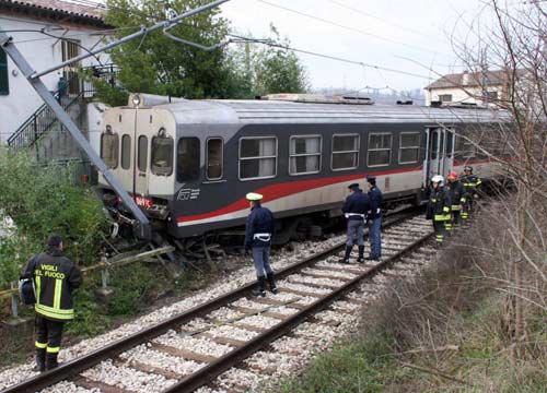 Frane e allagamenti, paura in Liguria Frane e allagamenti, paura in Liguria