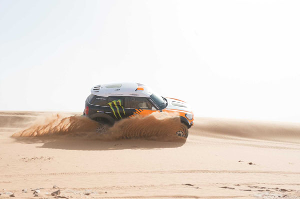 Tre Mini All4 Racing sul podio del Rally Dakar 2014 Tre Mini All4 Racing sul podio del Rally Dakar 2014