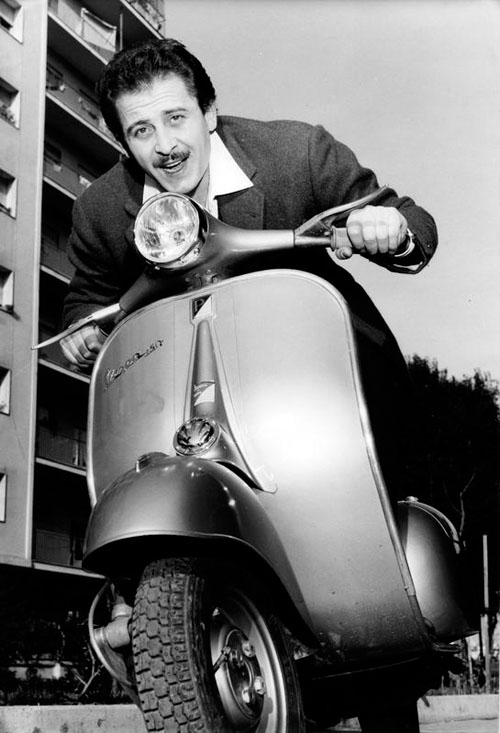 L’attore Fabio Camilli: “Sono il figlio segreto di domenico modugno” L’attore Fabio Camilli: “Sono il figlio segreto di domenico modugno”