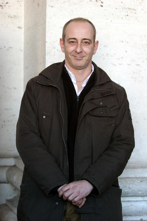 L’attore Fabio Camilli: “Sono il figlio segreto di domenico modugno” L’attore Fabio Camilli: “Sono il figlio segreto di domenico modugno”