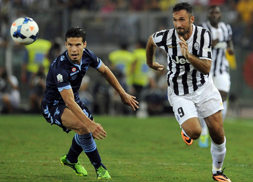 Vucinic e 2 mln per Guarin alla Juve. Poi via Ranocchia ed Hernanes dentro Vucinic e 2 mln per Guarin alla Juve. Poi via Ranocchia ed Hernanes dentro