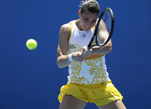 Australia Open, la bellissima Bouchard incanta tutti. Pennetta out (“Mi rode”)