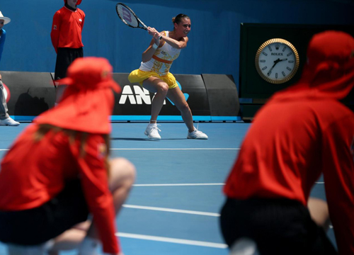 Australia Open, la bellissima Bouchard incanta tutti. Pennetta out (“Mi rode”)
