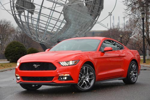La nuova Ford Mustang al cinema