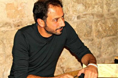 Primarie, colpo di scena Pd. Petruzzelli lascia