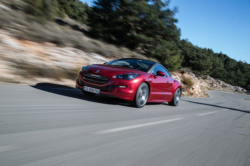 RCZ R: firmate Peugeot Sport RCZ R: firmate Peugeot Sport