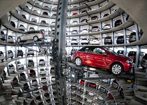 Auto,menage a trois sul tetto del mondo. Golf: macchina più venduta in Europa Auto,menage a trois sul tetto del mondo. Golf: macchina più venduta in Europa