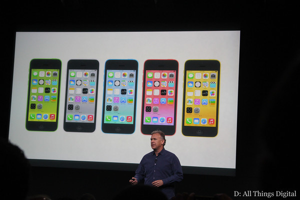 L’iPhone diventa extra large L’iPhone diventa extra large