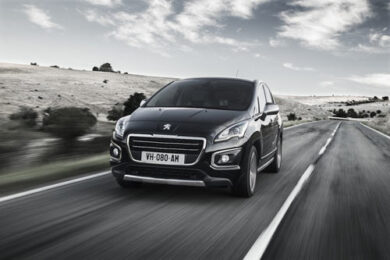 Peugeot 3008 E 5008 restyling nel segno della continuità