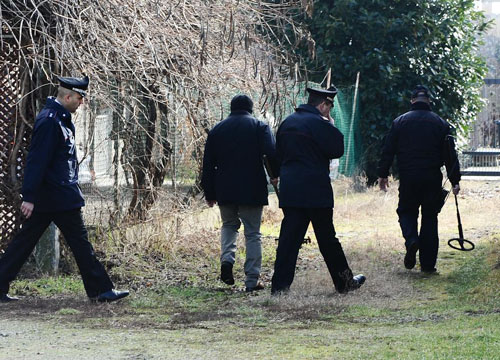 Strage di Caselle: fermata la colf, ex convivente del killer Strage di Caselle: fermata la colf, ex convivente del killer