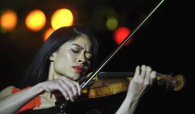 Vanessa Mae, da Beethoven alle Olimpiadi di Sochi Vanessa Mae, da Beethoven alle Olimpiadi di Sochi