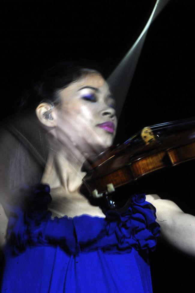 Vanessa Mae, da Beethoven alle Olimpiadi di Sochi Vanessa Mae, da Beethoven alle Olimpiadi di Sochi