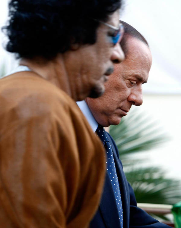 Libia/ Migliaia di ragazzine stuprate. La stanza dell’orrore di Gheddafi Libia/ Migliaia di ragazzine stuprate. La stanza dell’orrore di Gheddafi