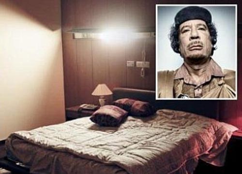 Libia/ Migliaia di ragazzine stuprate. La stanza dell’orrore di Gheddafi Libia/ Migliaia di ragazzine stuprate. La stanza dell’orrore di Gheddafi