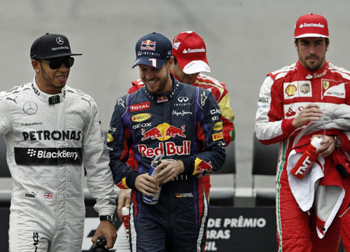 Mondiale F1: Hamilton più di Alonso rivale di Vettel per il titolo per i broker Mondiale F1: Hamilton più di Alonso rivale di Vettel per il titolo per i broker