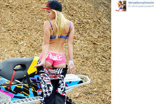 Usa, maestra posa senza veli su una rivista: sospesa Usa, maestra posa senza veli su una rivista: sospesa