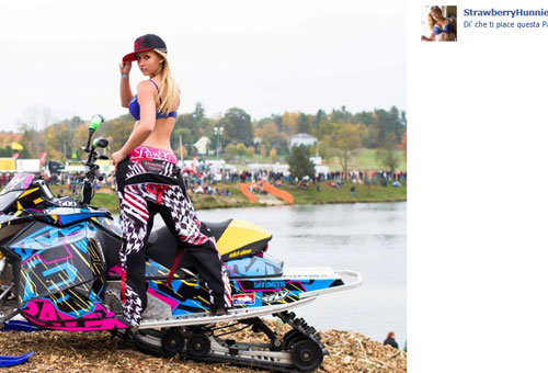 Usa, maestra posa senza veli su una rivista: sospesa Usa, maestra posa senza veli su una rivista: sospesa