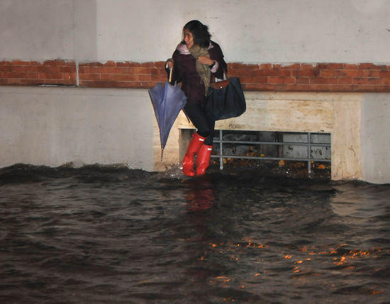 Bombe d’acqua, grandine e neve. Allarme maltempo Bombe d’acqua, grandine e neve. Allarme maltempo