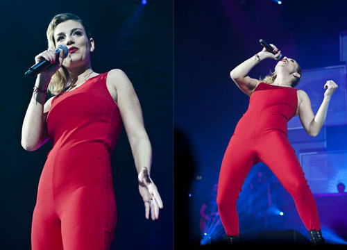 Emma Marrone, il tatuaggio dall’inguine al seno fa impazzire i fans