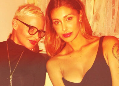 Scollatura esplosiva per Belen Rodriguez: senza reggiseno mostra tutto