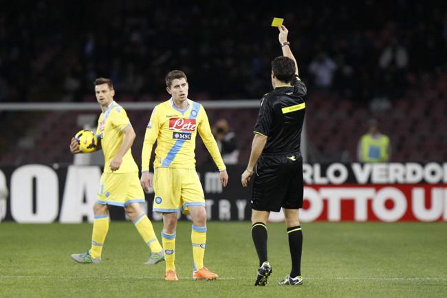 Clamorosa decisione di Benitez: Jorginho fuori dall’Europa League Clamorosa decisione di Benitez: Jorginho fuori dall’Europa League