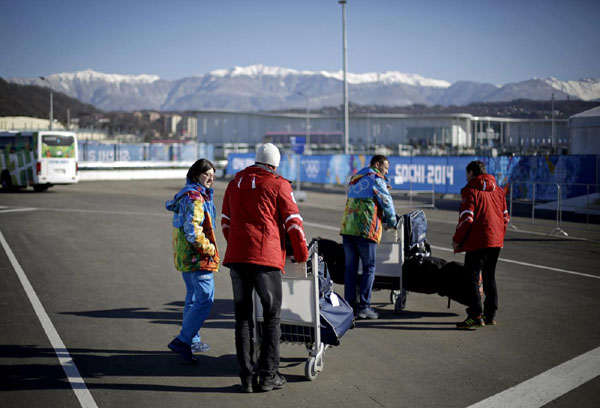 Olimpiadi invernali in Russia, a Sochi è strage di cani randagi Olimpiadi invernali in Russia, a Sochi è strage di cani randagi